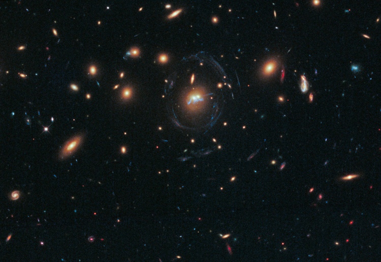 6. A Blue Ridge of Stars between Cluster Galaxies 